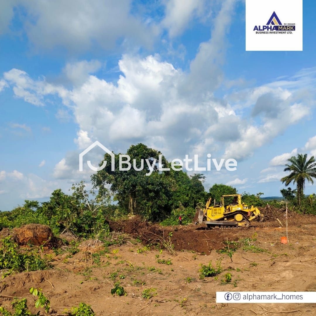 Mixed-used land for sale at Epe