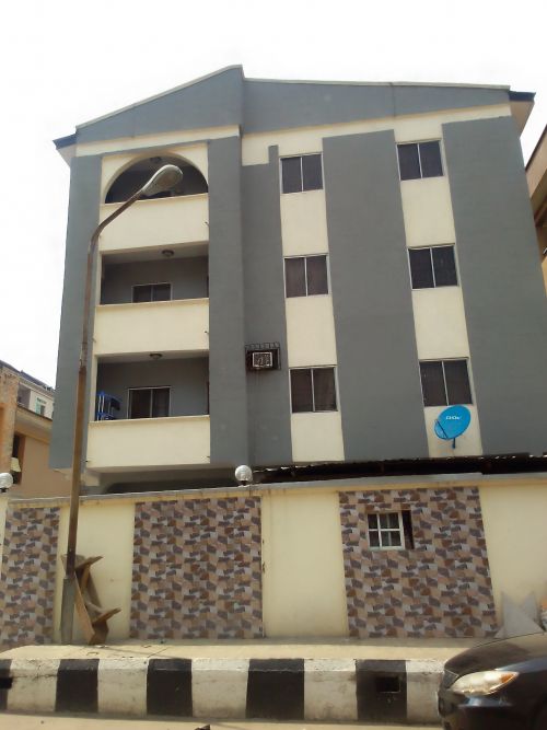 Fully Furnished and serviced MINIFLAT at Yaba