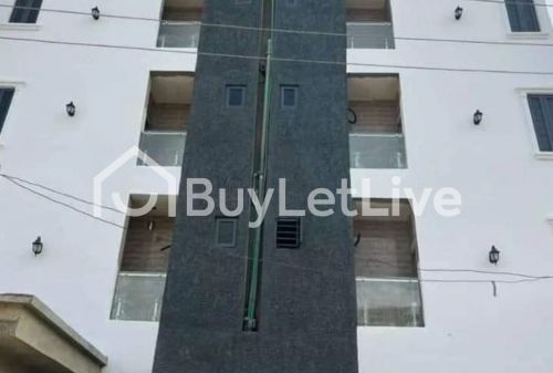 2-bedroom apartment with Ensuite rooms and Visitors toilet For Sale